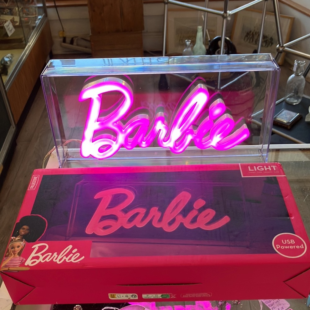 BARBIE LED LIGHT!! π€©β¨πβ¨πβ¨πβ¨ - Picture 9 of 13